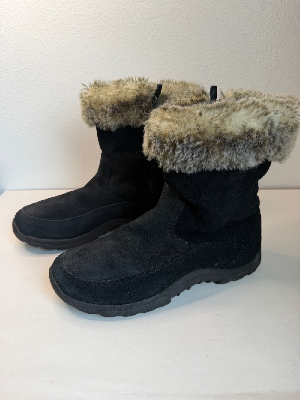 LL Bean Black Suede Leather Fur Lined Zip Boots Size 10